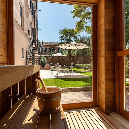 Ca' Leonardo Venetian With Garden